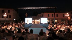 Piove e Moda 2025: eleganza, creatività e comunità in Piazza Vittorio Emanuele II